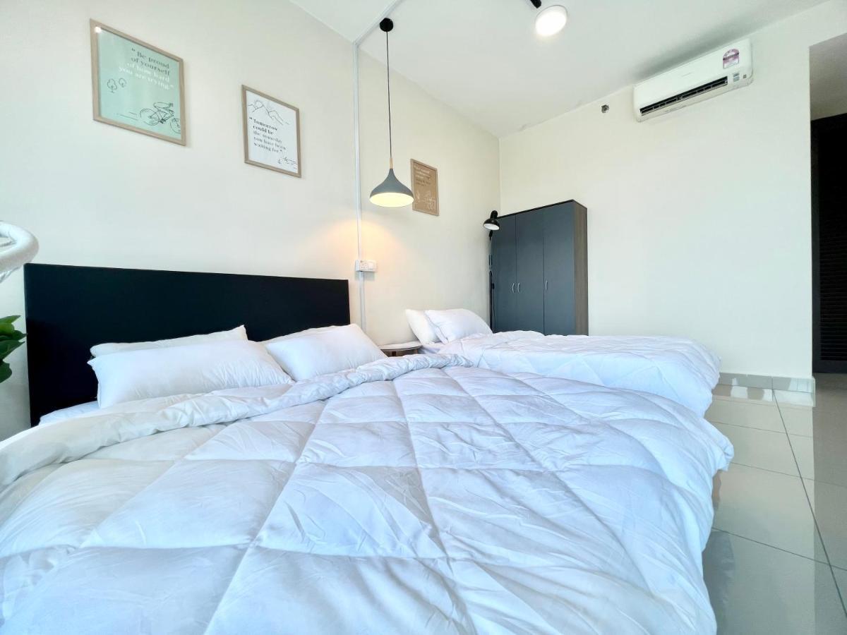 A 1-4 Pax Cozy Studio Tv Box Pool 100Mps Wifi 3 Bed Trefoil Сетія-Алам Екстер'єр фото