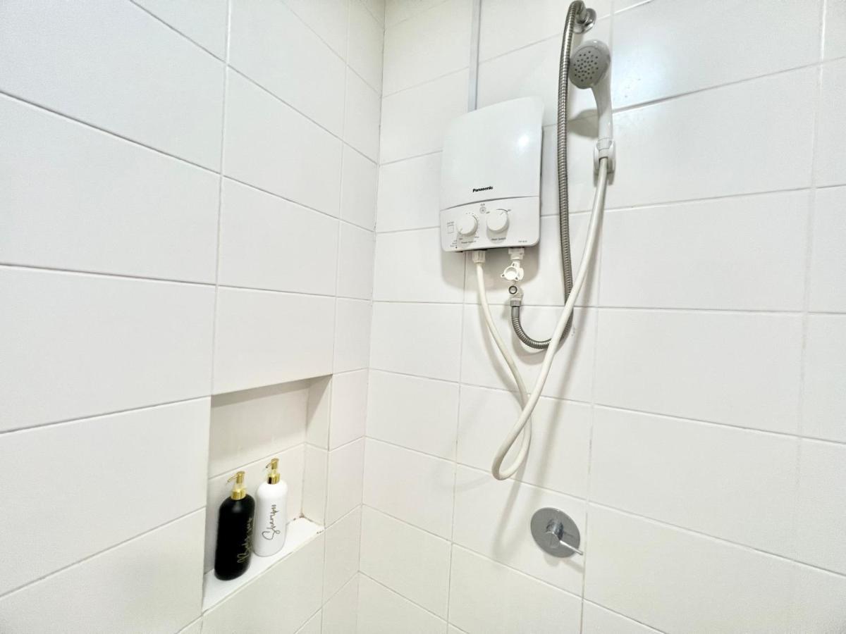 A 1-4 Pax Cozy Studio Tv Box Pool 100Mps Wifi 3 Bed Trefoil Сетія-Алам Екстер'єр фото